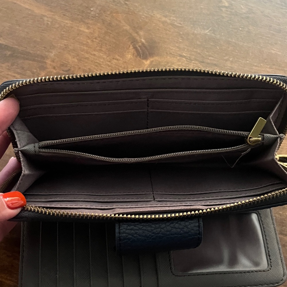Fossil Navy blue Textured Leather Wristlet Wallet - Picture 9 of 13